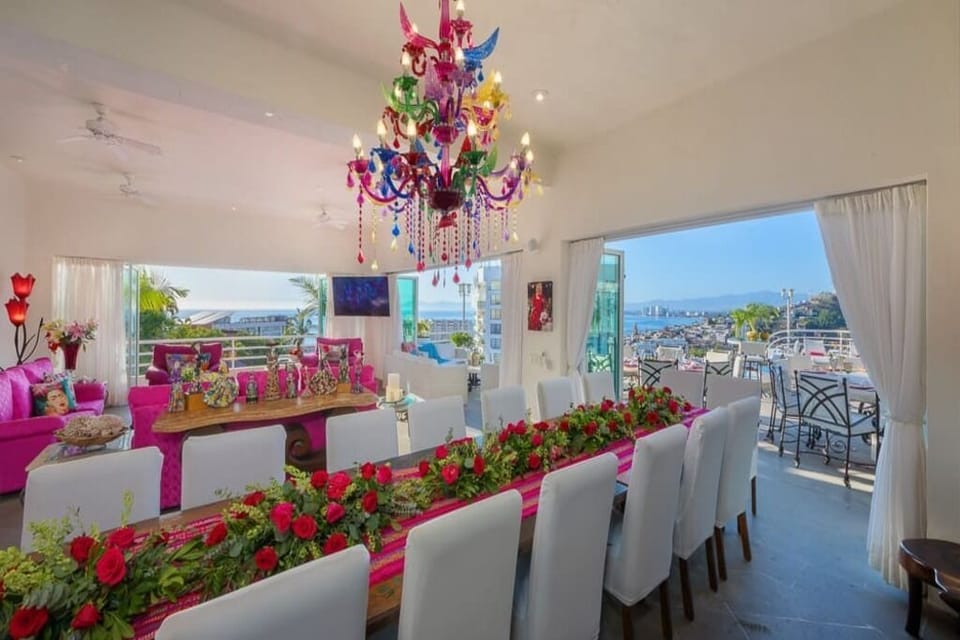 indoor dining room for up to 22 people