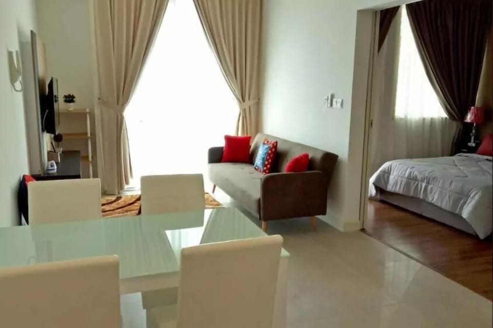 1803 Afiniti Legoland Family Suites
