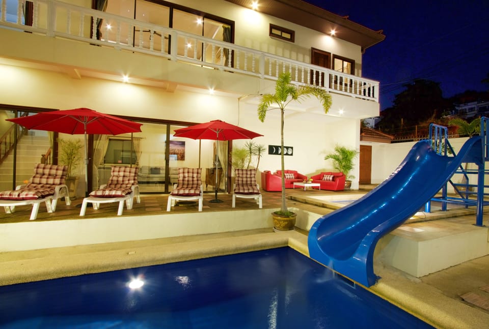 8bdr Avoca Pool Villas No.172