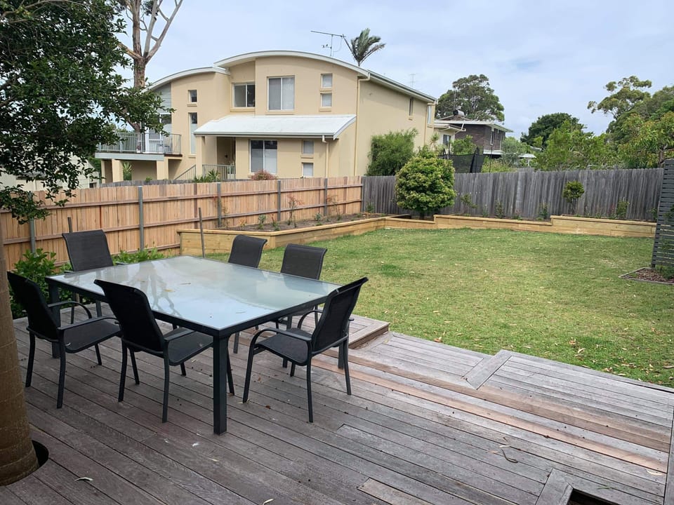 Backyard - deck + outdoor dining
