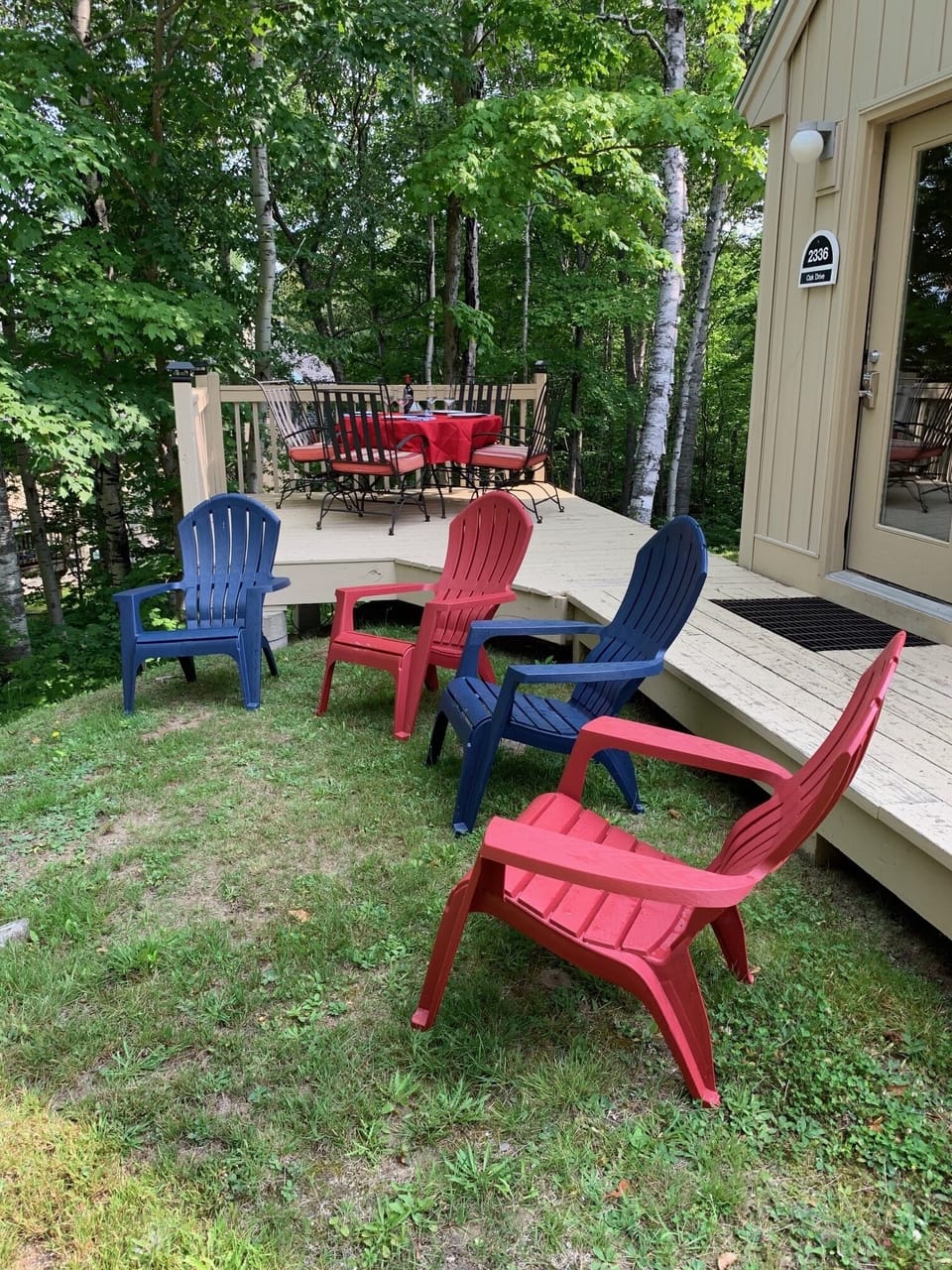 Outside dining and relaxing with western views. 