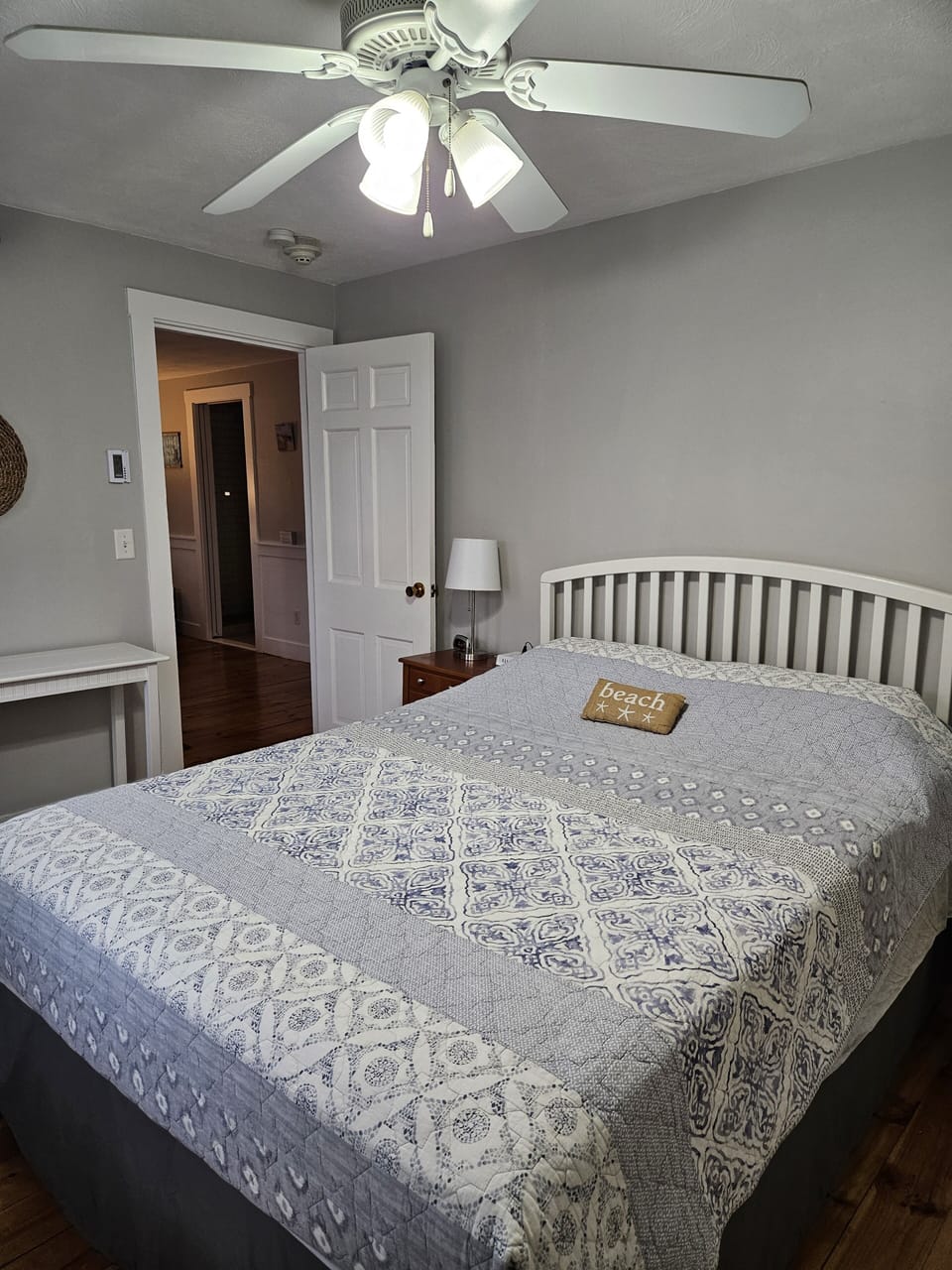 Queen Bedroom