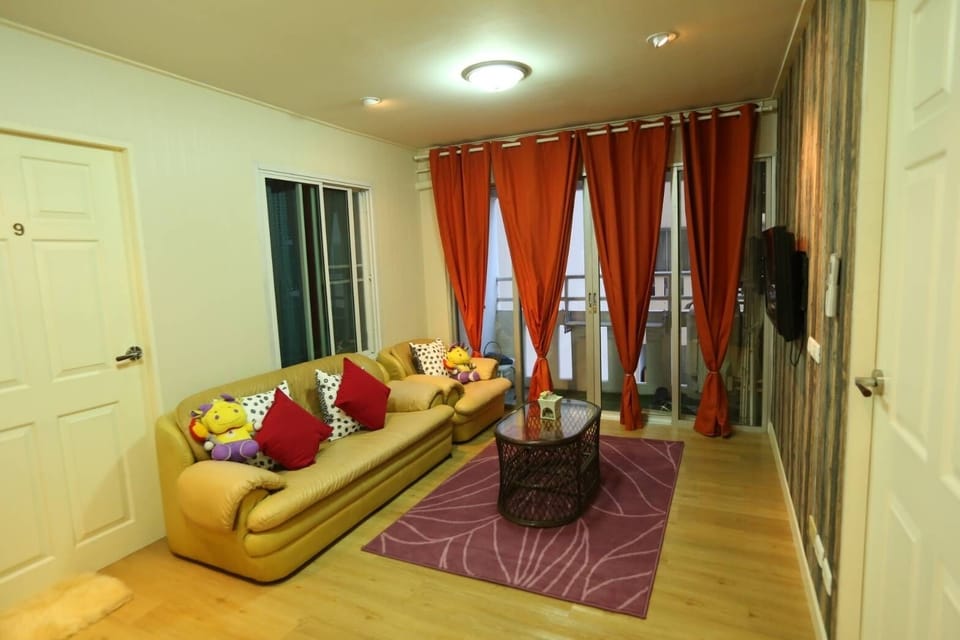 Clean Cozy Comfort near Khaosan,Shopping