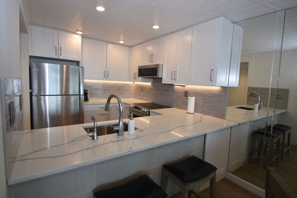 Kitchen - Sanibel Island Sundial Resort A-206