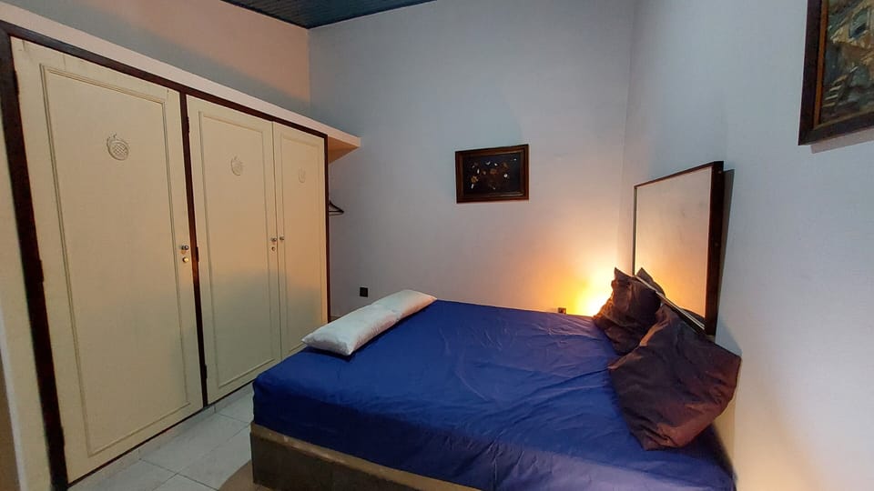 STE 1 COM  CAMA KING + AR 7500 BTUS