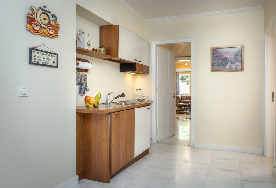 Guest room's Kitchenette