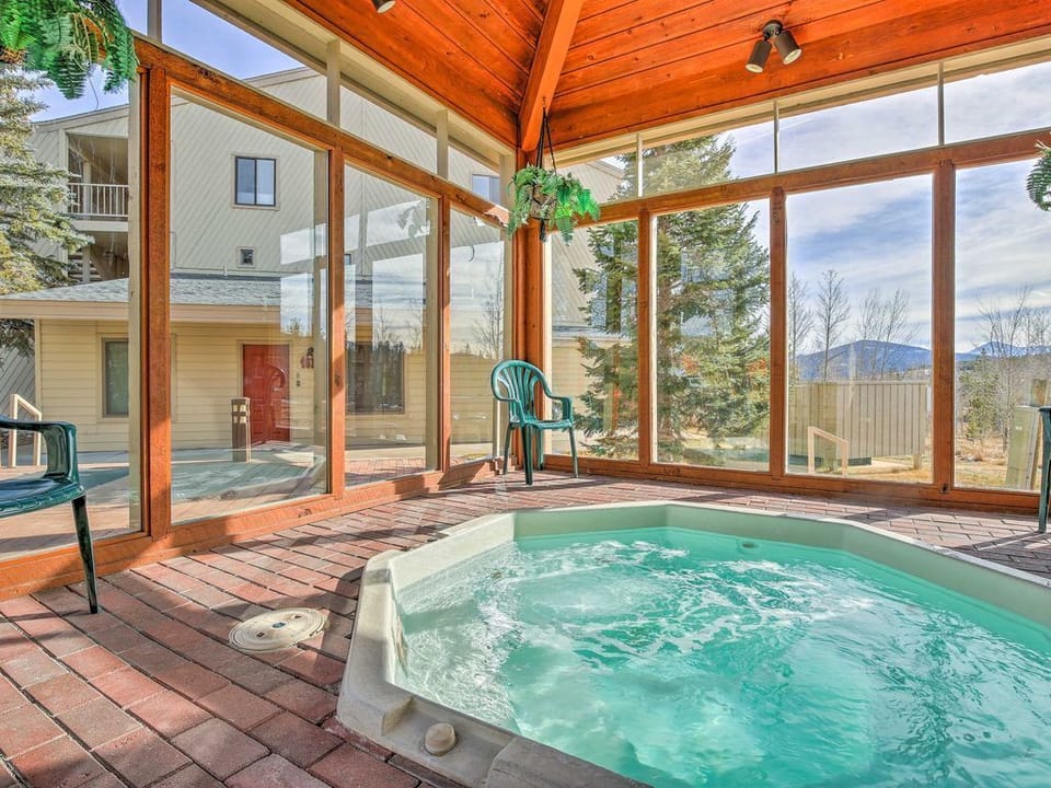 jacuzzi