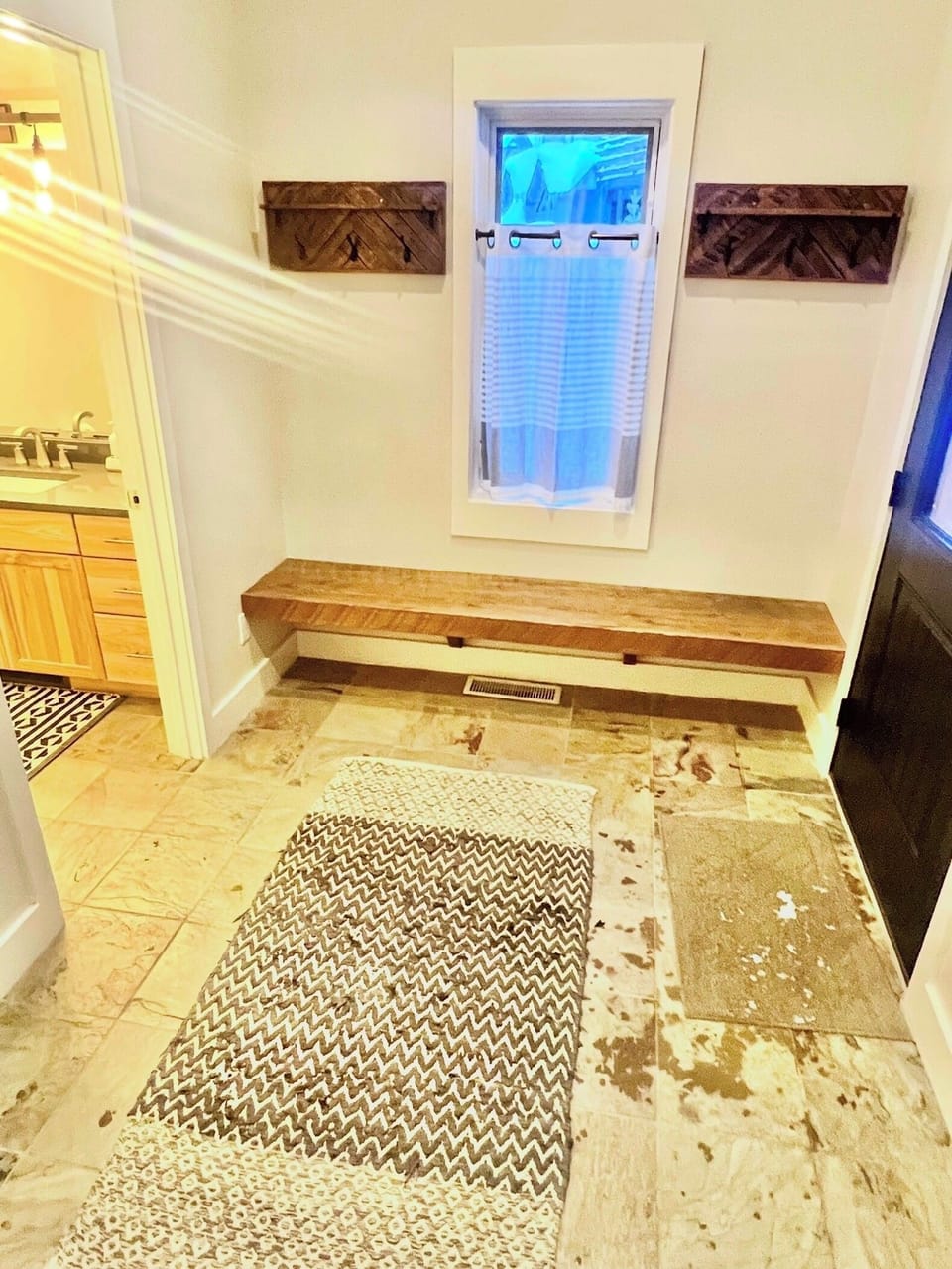 Entryway & powder room