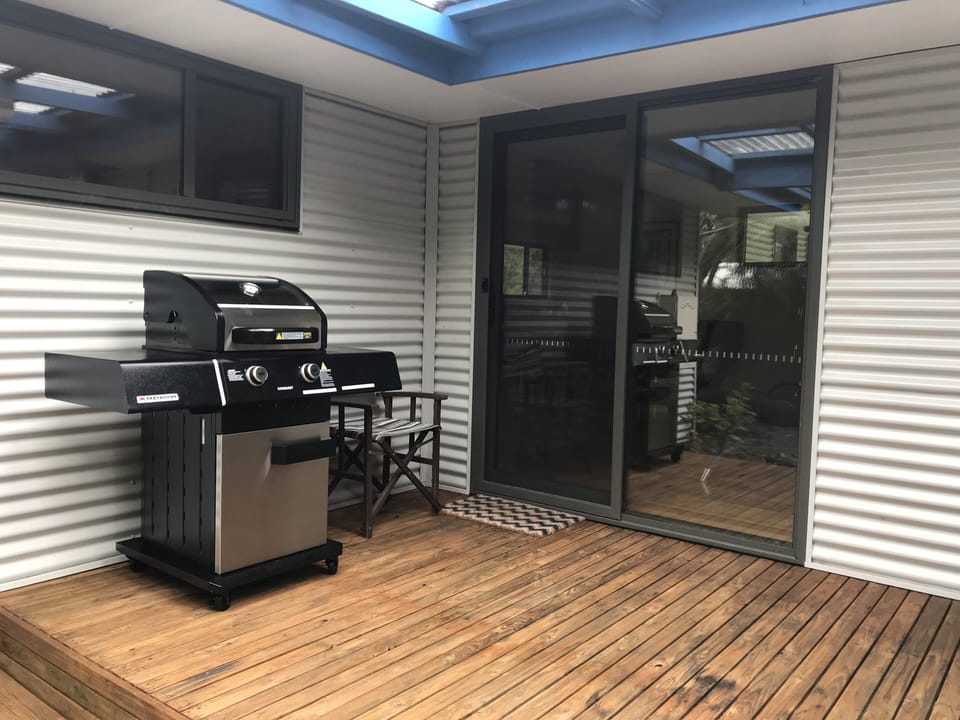 Side deck