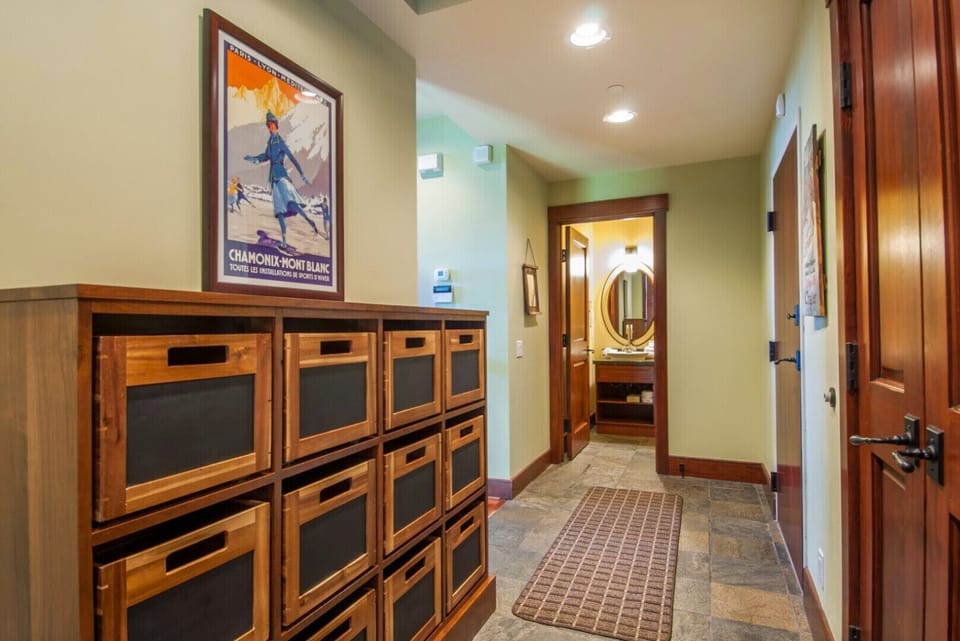 Front Entryway  with Storage and half bath
