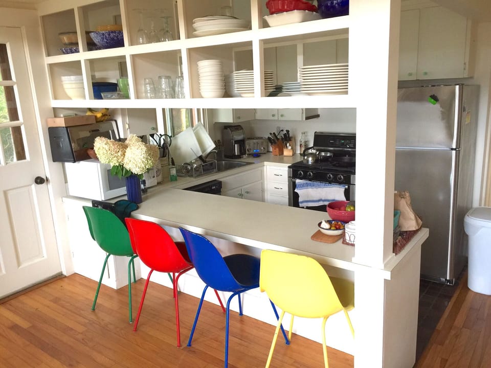 Lovely breakfast counter