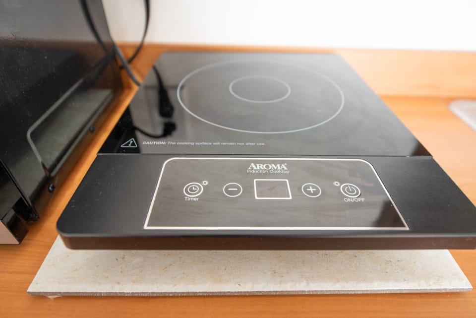 Induction cooktop