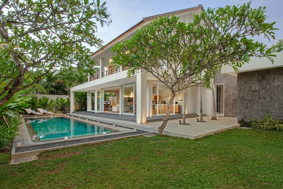 3 BR Pool Villa near FINNS Recs Club