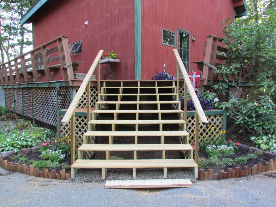 The "front" of the house (the entry from the driveway).