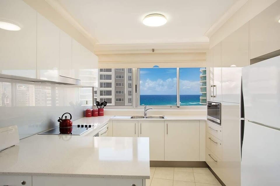 Full Kitchen