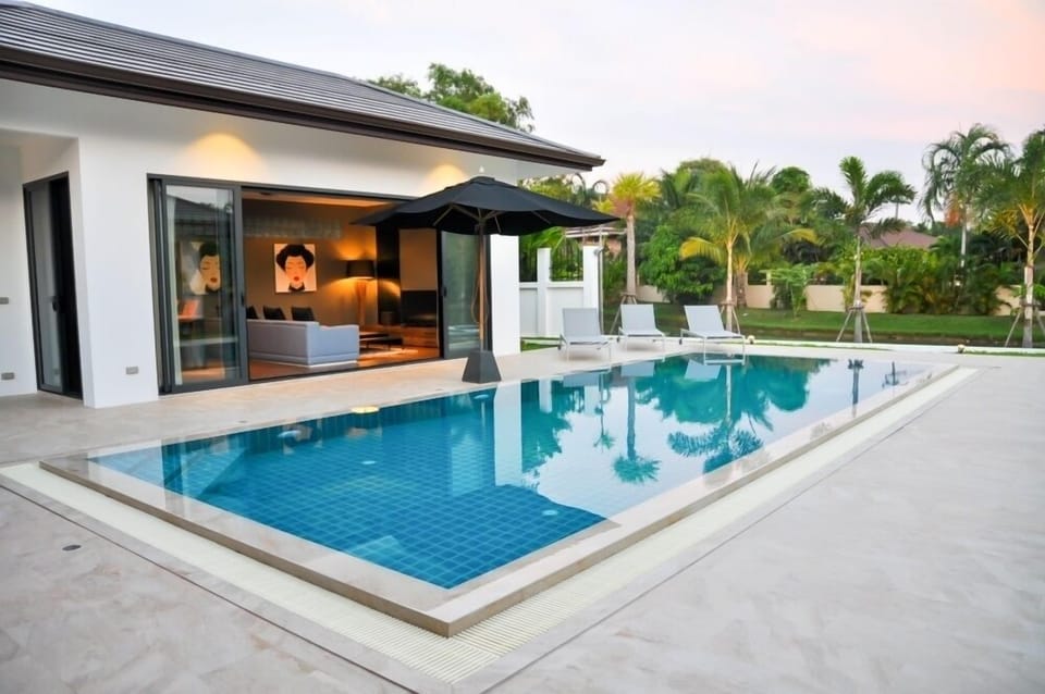 Lagoon Pool Villa - 3 Bedrooms