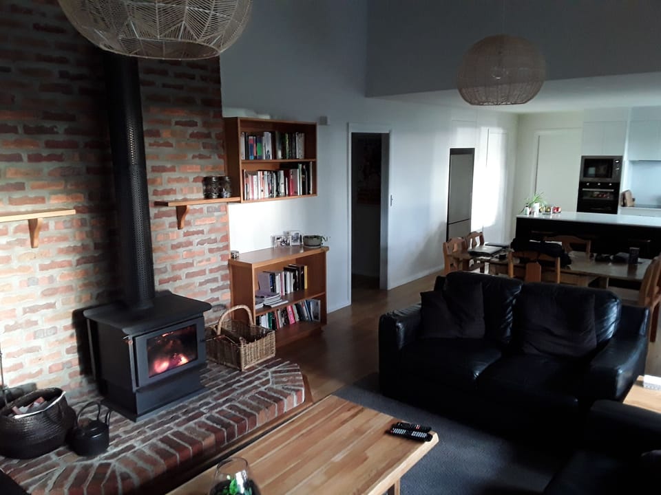 Lounge room