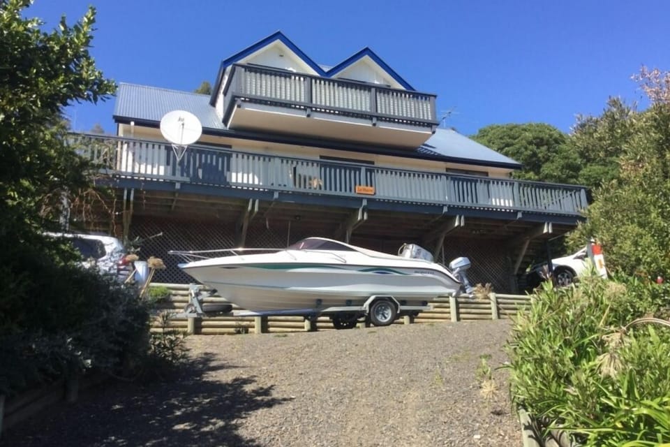 BOAT PARKING
