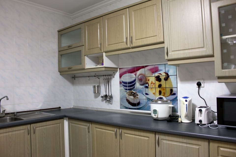 Dry kitchen with cooking appliances