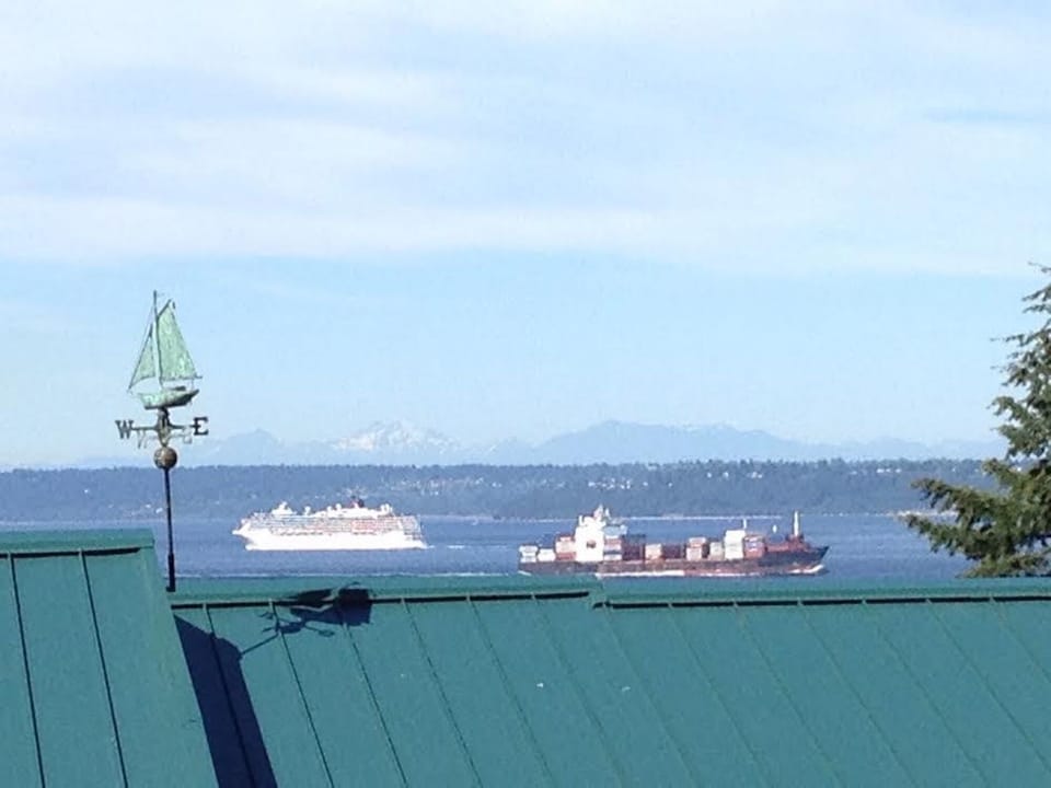 Alaskan cruise ship
