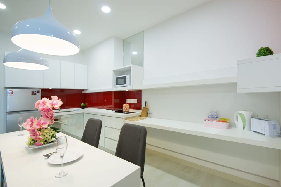  Couples Getaway  Gorgeous Suites
