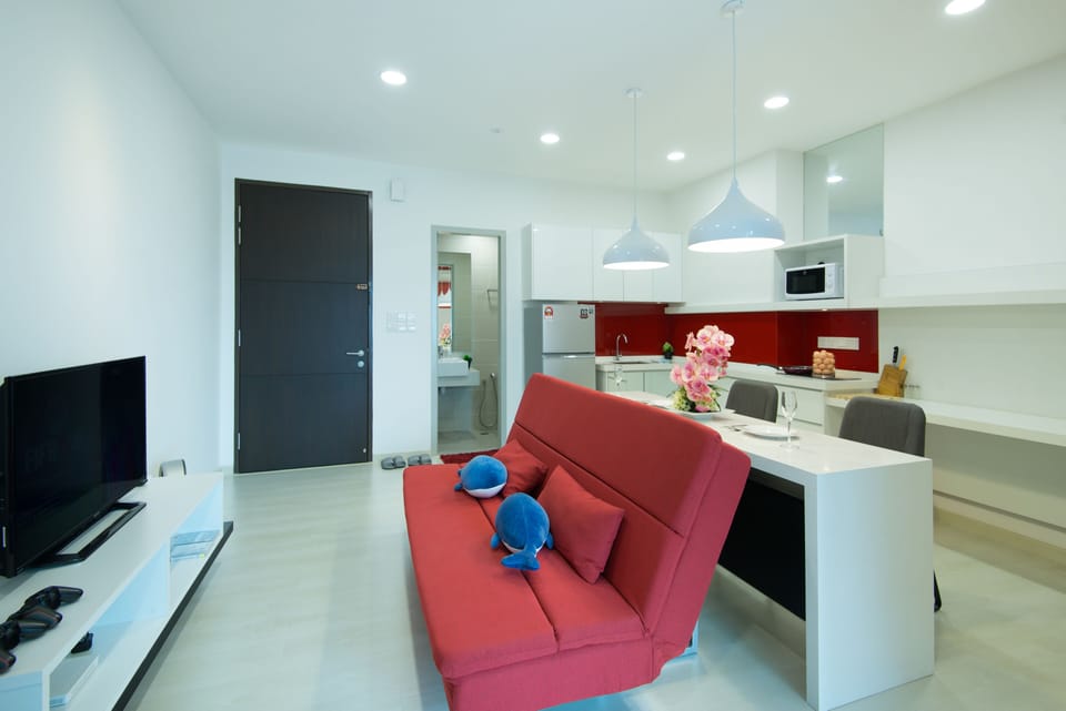  Couples Getaway  Gorgeous Suites