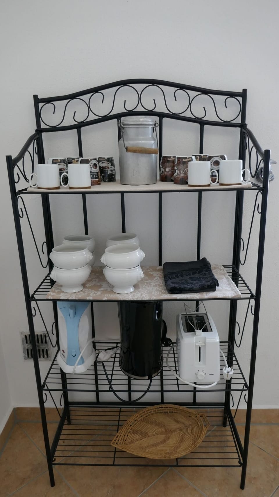 kitchen utensils