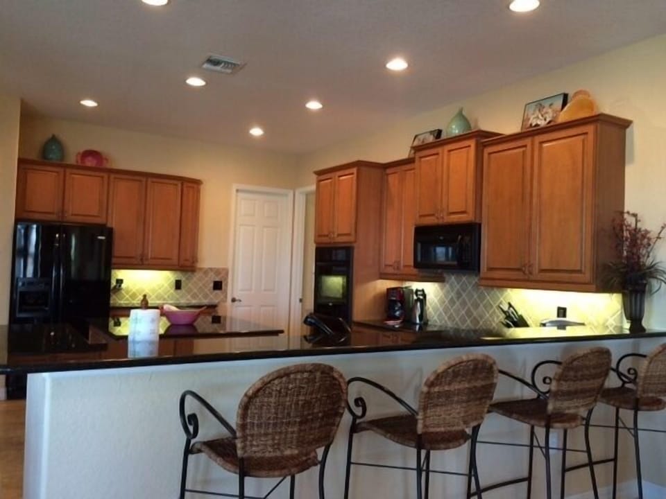 Breakfast Bar