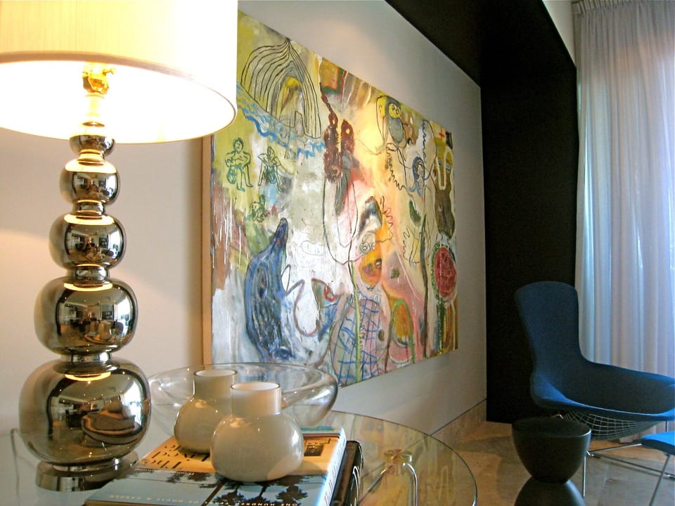 Imported furnishings and art from locally renowned PV artists