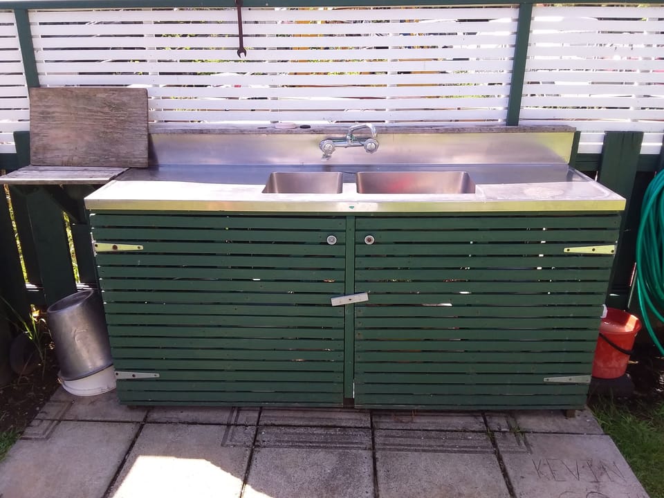 Fish Filleting Bench