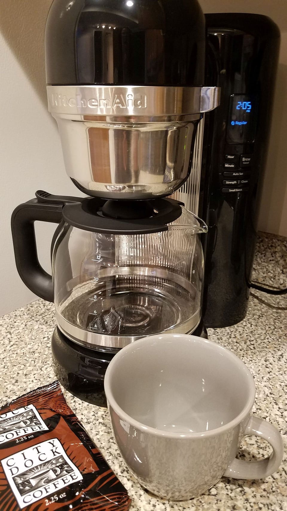 Coffee, creamer, sugar and Stevia is provided  each morning you're in Annapolis