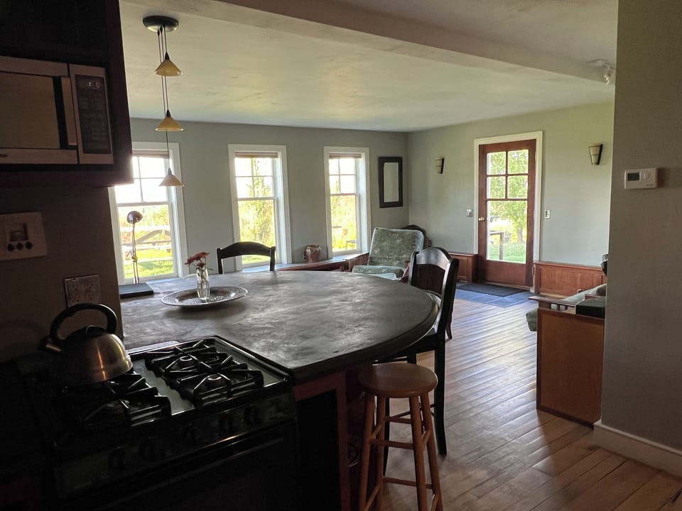Kitchen Dining Counter