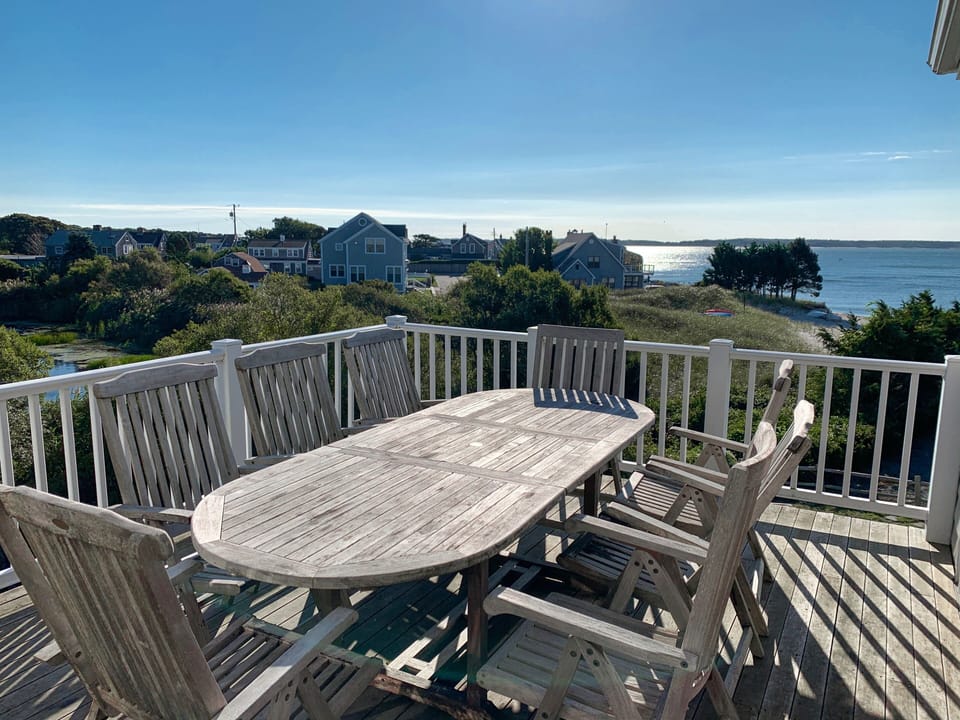 Al Fresco Dining with Ocean Views