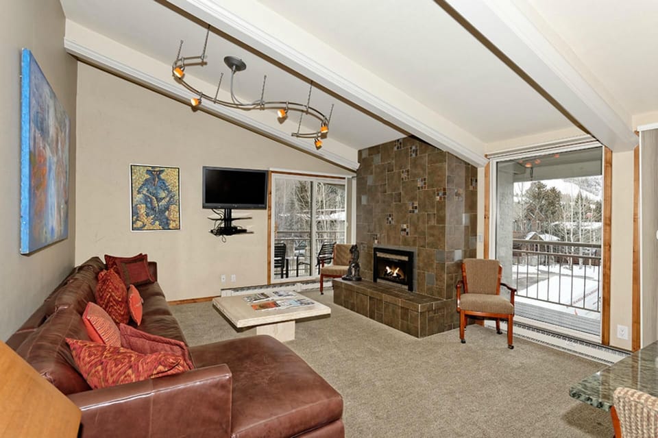 Living Room Looking Towards Aspen Mountain