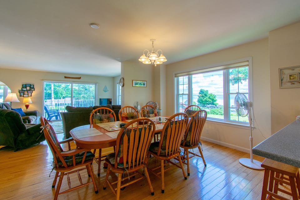 Spacious dining room/ kitchen/ living room. High chair. 