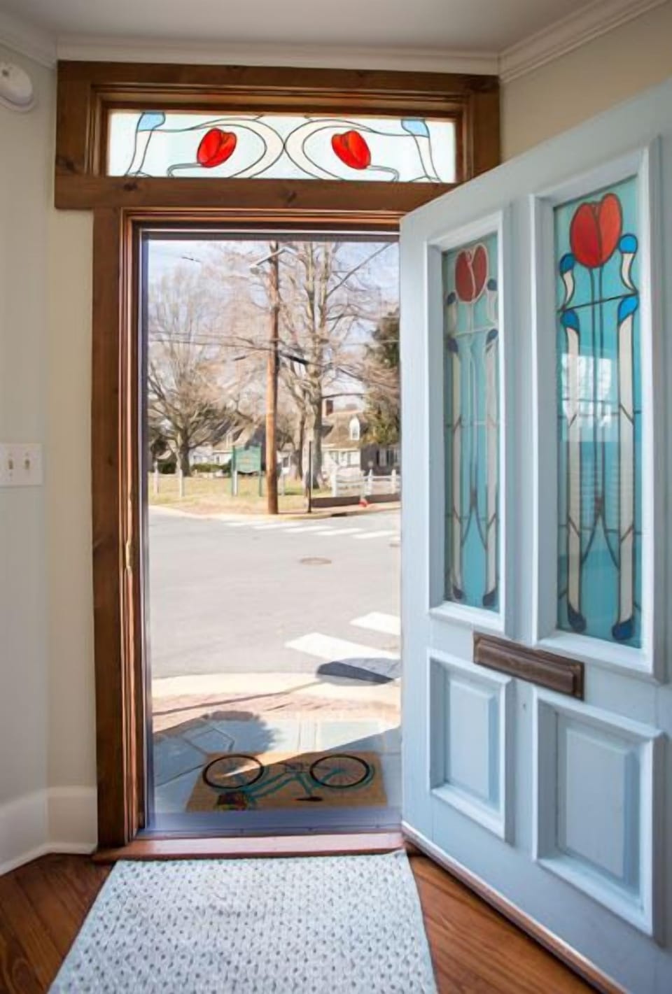 Beautiful Home in the heart of the Historic District/2 blocks into town House in Sussex County