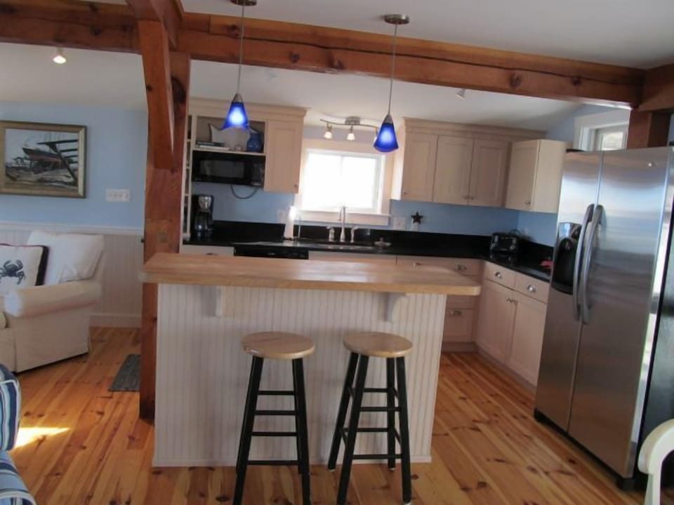 Main house, kitchen