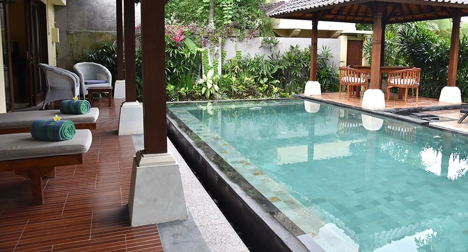 Stay in Prema & Premasari, private pool