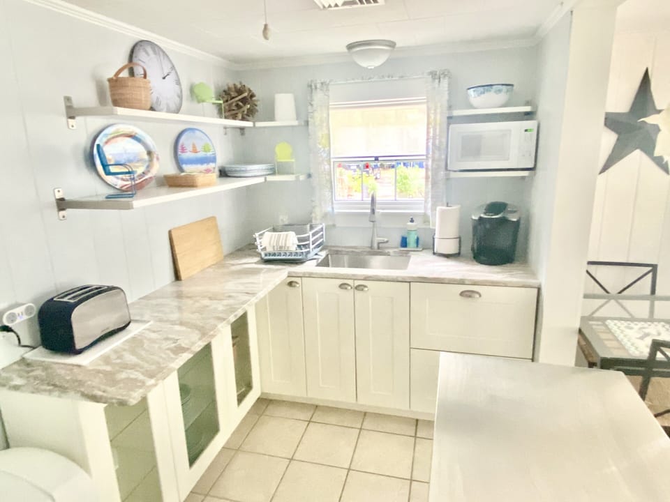 New 2021 granite counters & IKEA shelves