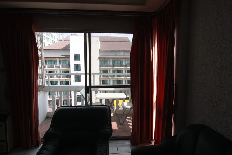 Room 604 Pattaya Tower
