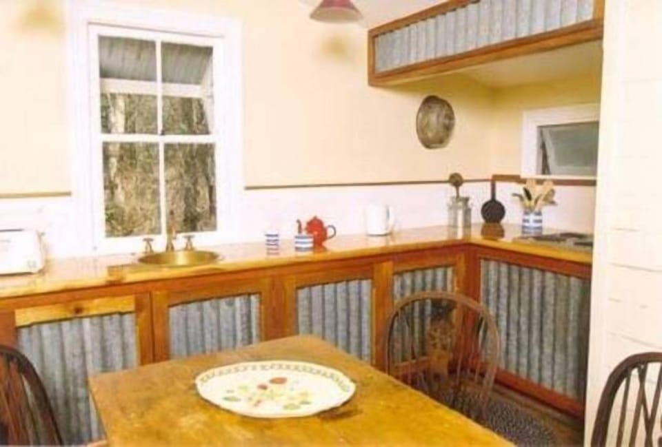 Well equipped kitchen with everything needed down to Coffee Machine