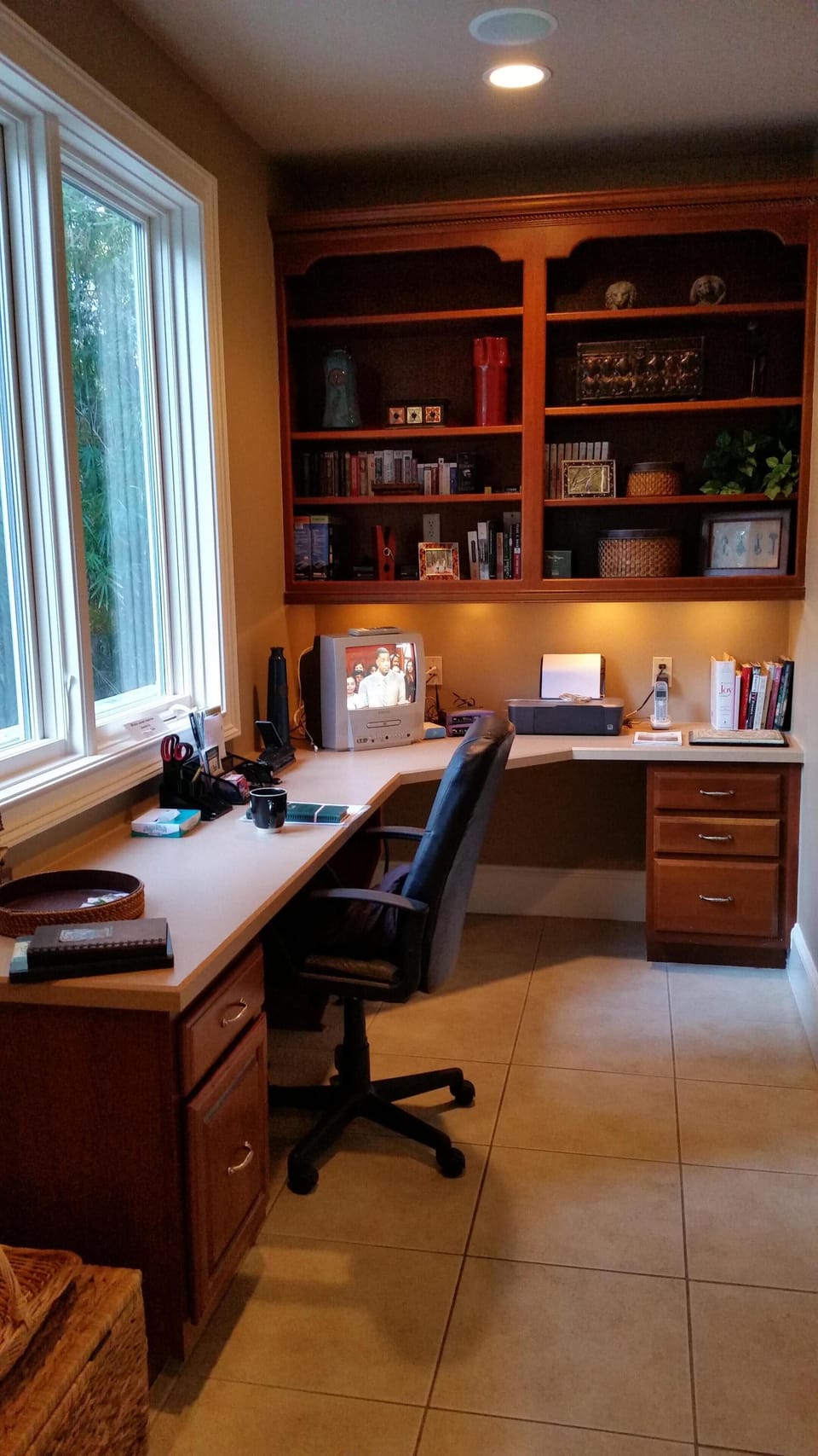 Downstairs Office overlooking backyard.pool