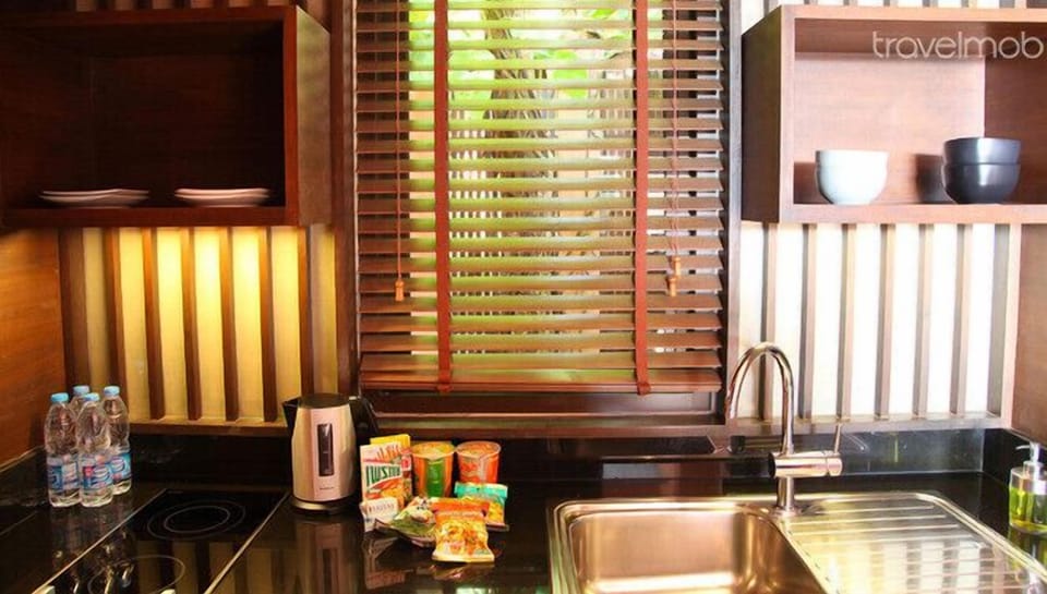 1 bedroom Family Suite Ocean View