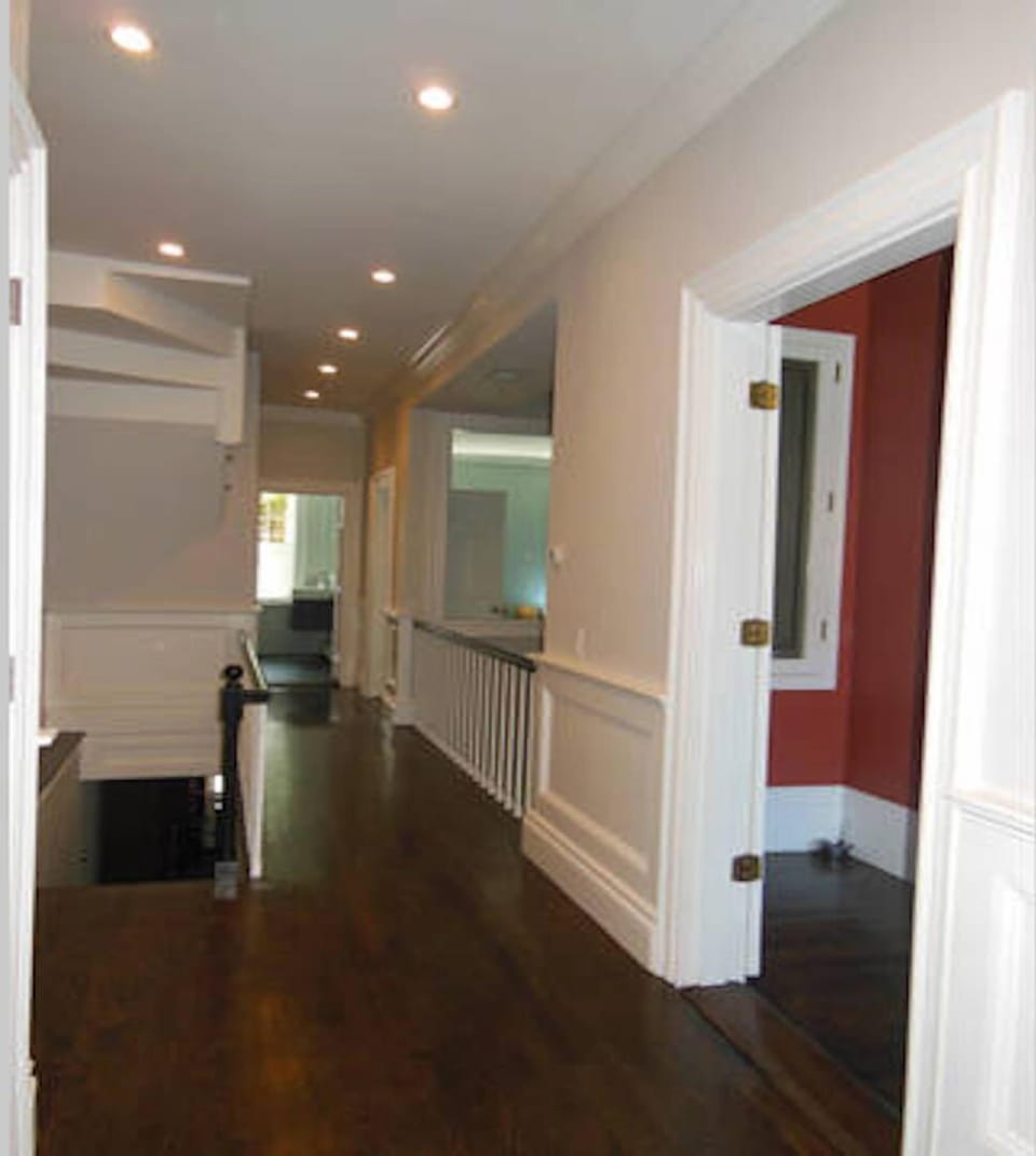 Hallway - middle floor