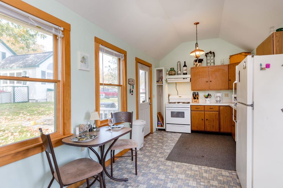 Working kitchen