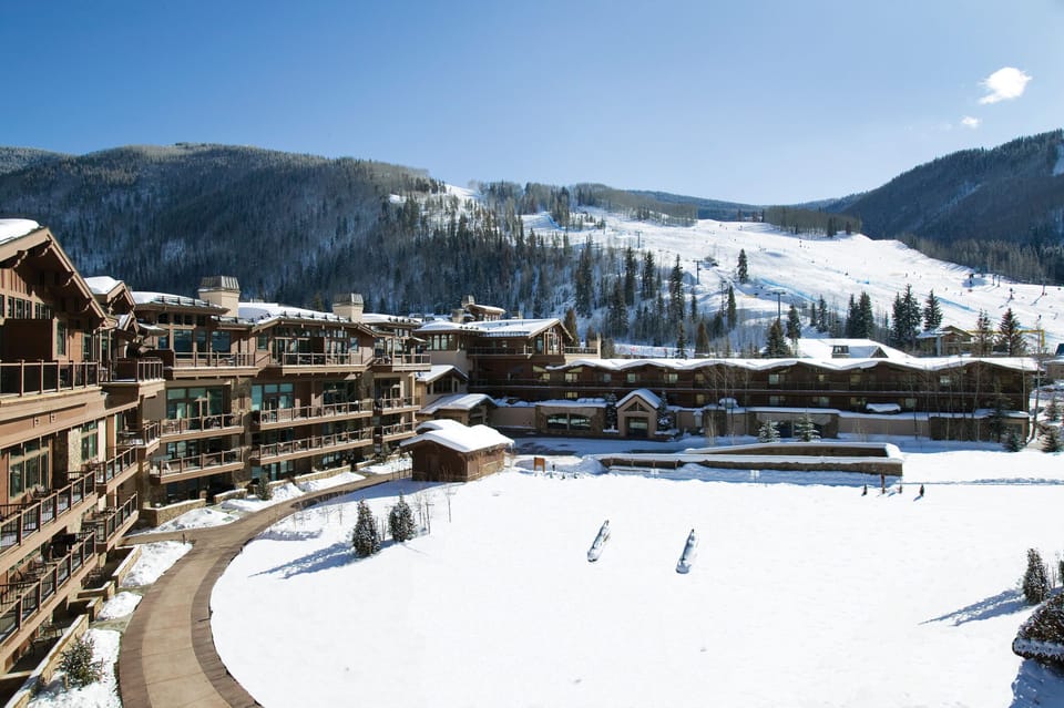 Manor Vail Lodge in the Winter