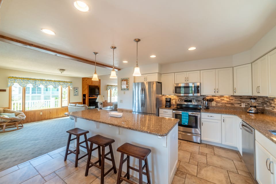 Kitchen fully equiped