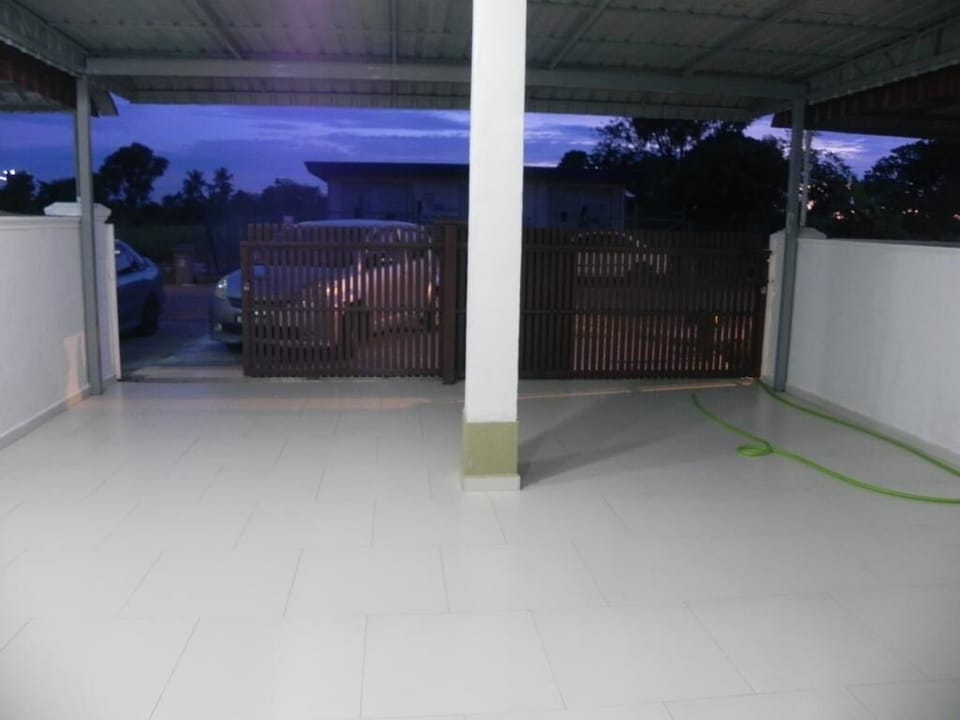 Stay99 House 2 (max 14 pax)