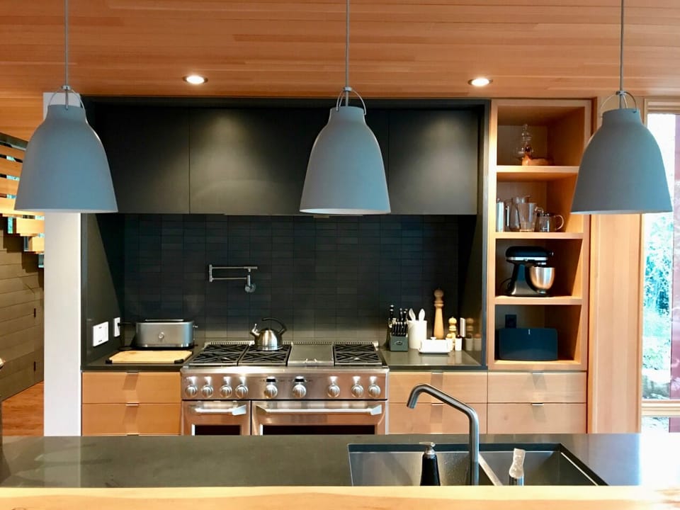 Open plan chef's gourmet kitchen - perfect for socialising