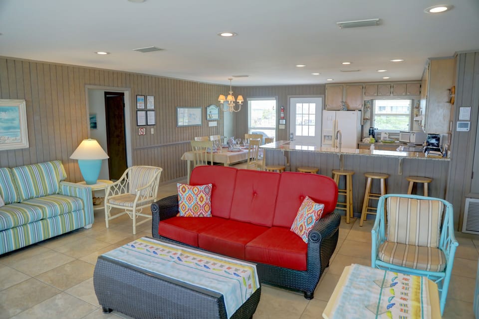 Spacious Great Room